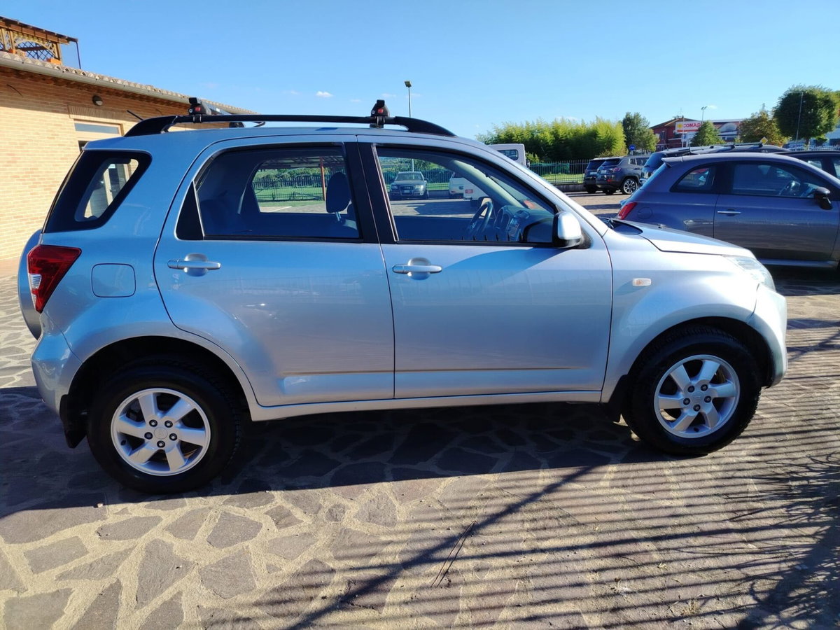 Daihatsu Terios 1.5 4WD Sho (4)