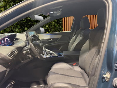 Peugeot 5008 BlueHDi 130 S&S EAT8 GT Pack (10)