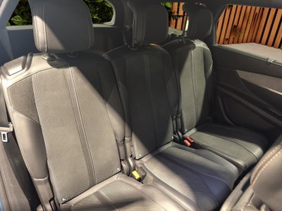 Peugeot 5008 BlueHDi 130 S&S EAT8 GT Pack (19)