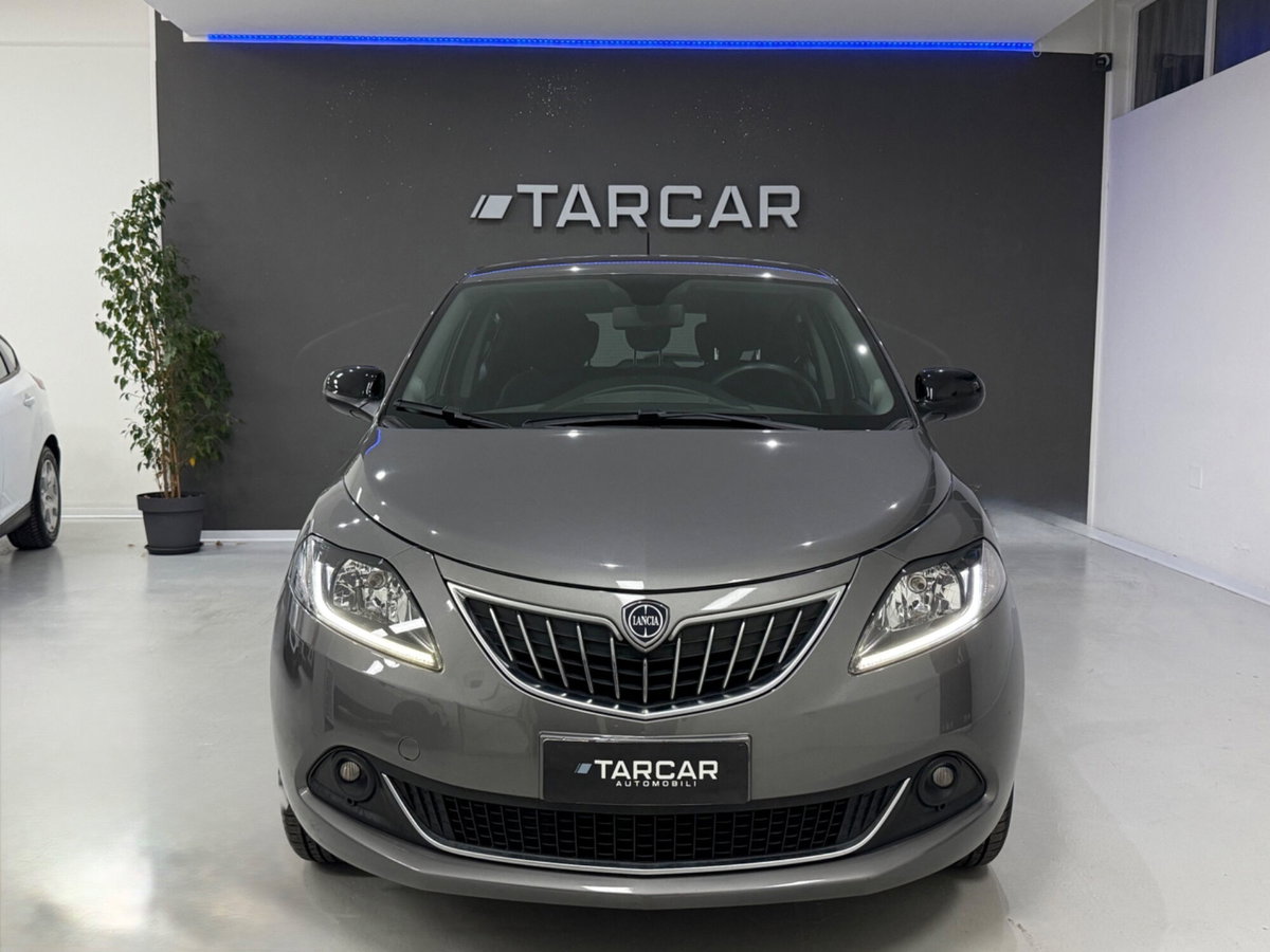 Lancia Ypsilon 1.0 FireFly 5 porte S&S Hybrid Ecochic Gold (3)