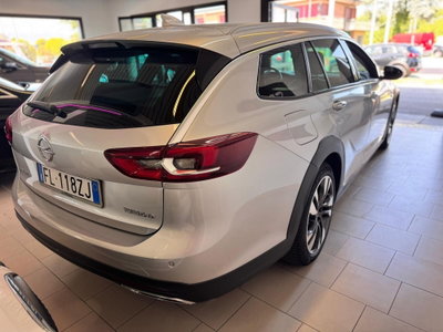 Opel Insignia Station Wagon CDTI 170CV aut. Country (4)
