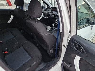 Peugeot 208 68 5 porte Access (14)