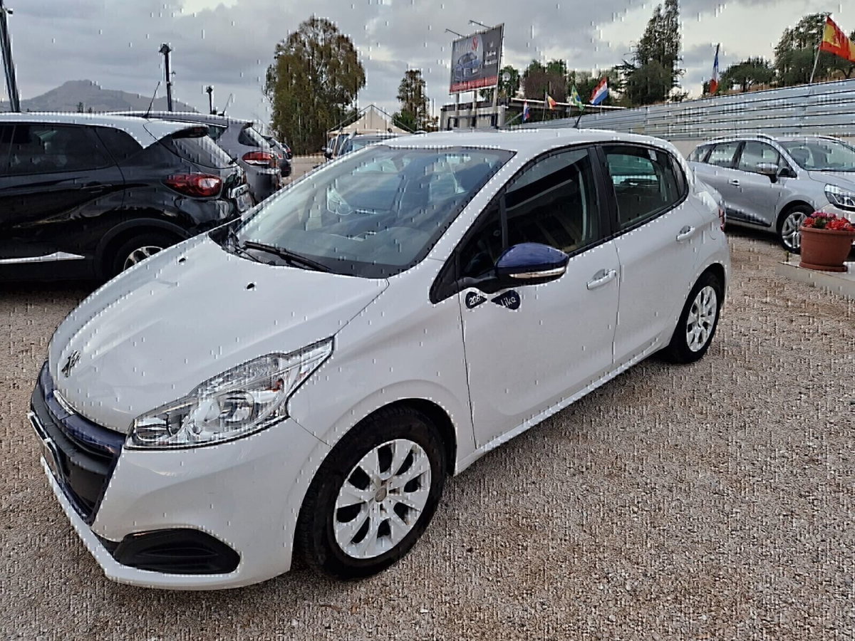 Peugeot 208 68 5 porte Access (2)