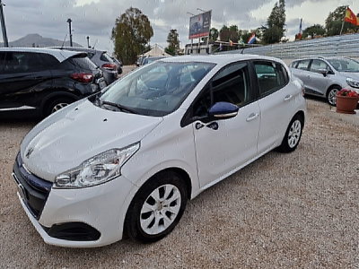Peugeot 208 68 5 porte Access (2)