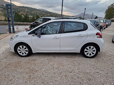 Peugeot 208 68 5 porte Access (7)