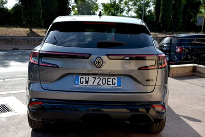 Renault Austral Hybrid Advanced 130 Equilibre (14)