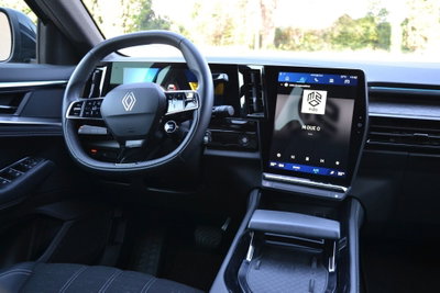Renault Austral Hybrid Advanced 130 Equilibre (19)