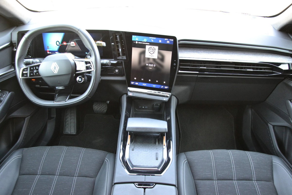 Renault Austral Hybrid Advanced 130 Equilibre (6)