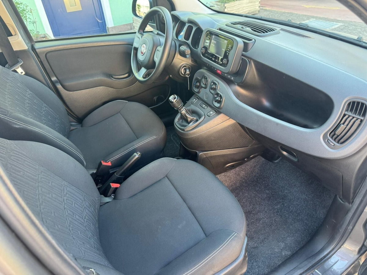 Fiat Panda 1.0 FireFly S&S Hybrid City Cross (12)