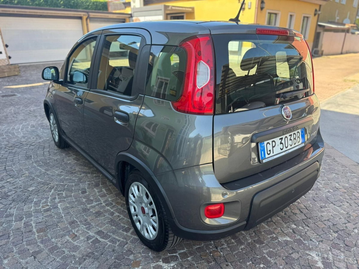 Fiat Panda 1.0 FireFly S&S Hybrid City Cross (4)