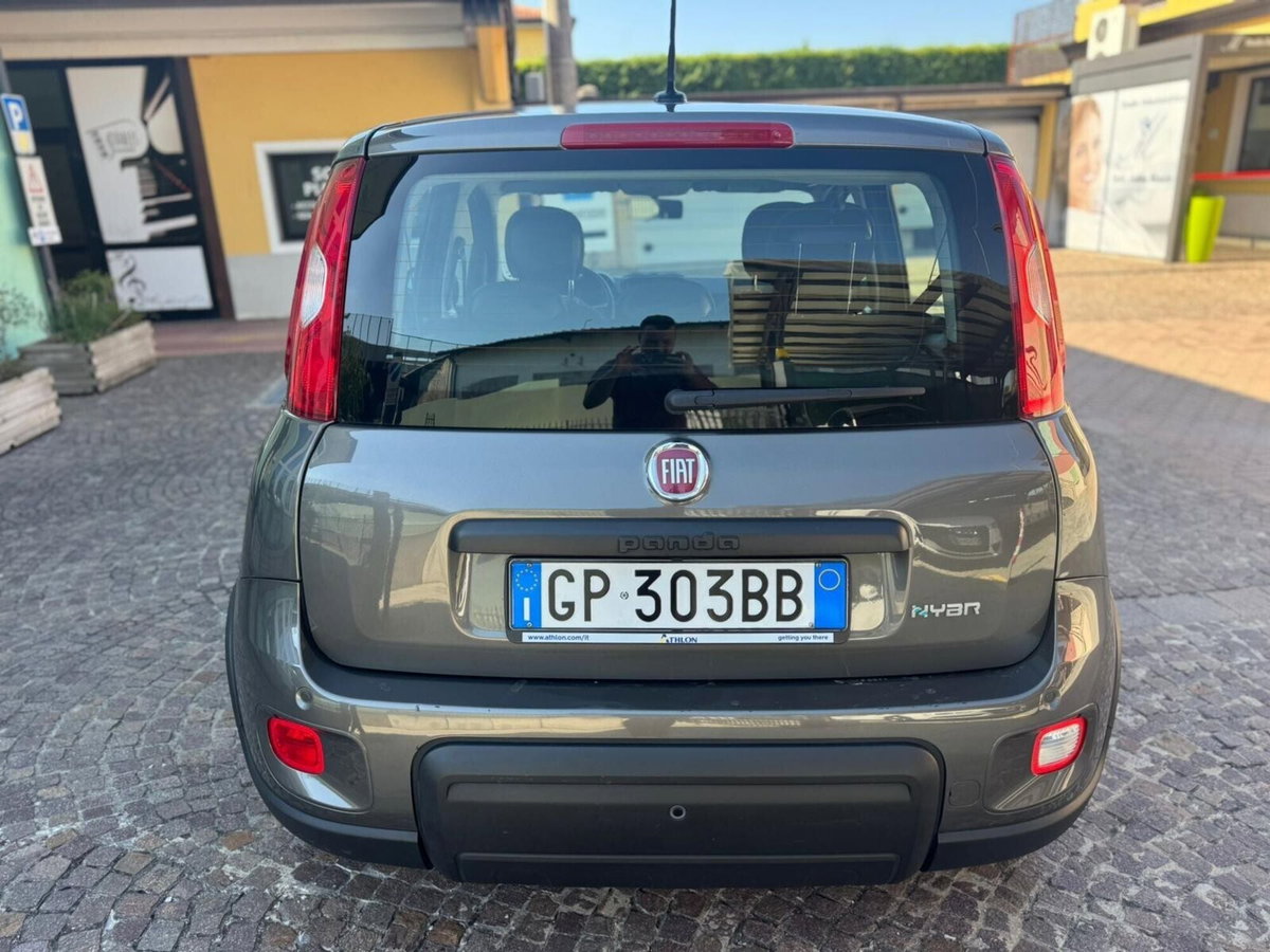 Fiat Panda 1.0 FireFly S&S Hybrid City Cross (5)