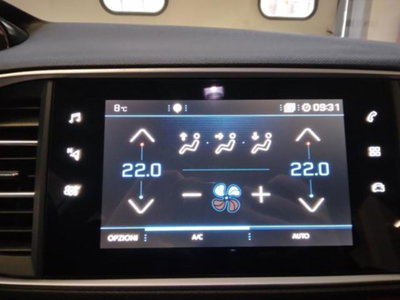 Peugeot 308 PureTech Turbo 130 S&S Allure Pack (9)