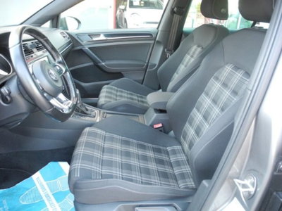 Volkswagen Golf GTD 2.0 TDI 5p. BlueMotion Technology (11)