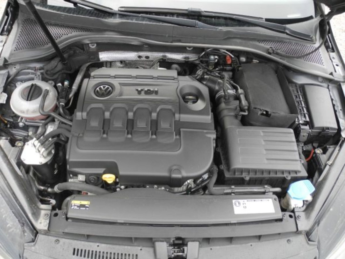 Volkswagen Golf GTD 2.0 TDI 5p. BlueMotion Technology (14)