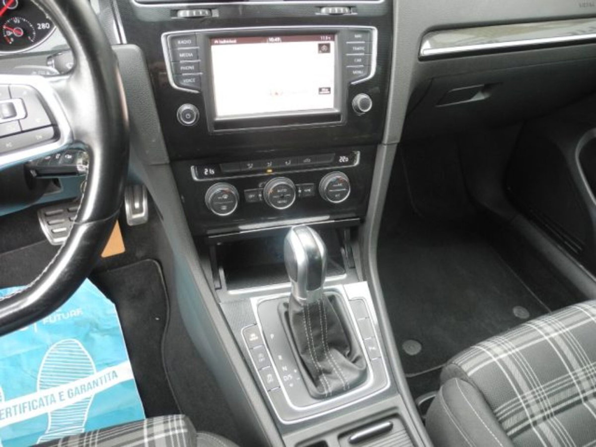 Volkswagen Golf GTD 2.0 TDI 5p. BlueMotion Technology (7)
