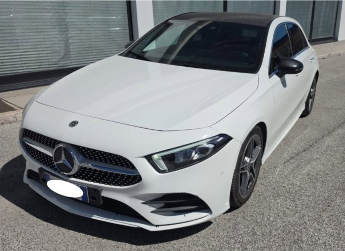 Mercedes-Benz Classe A Sedan 200 Automatic 4p. Premium