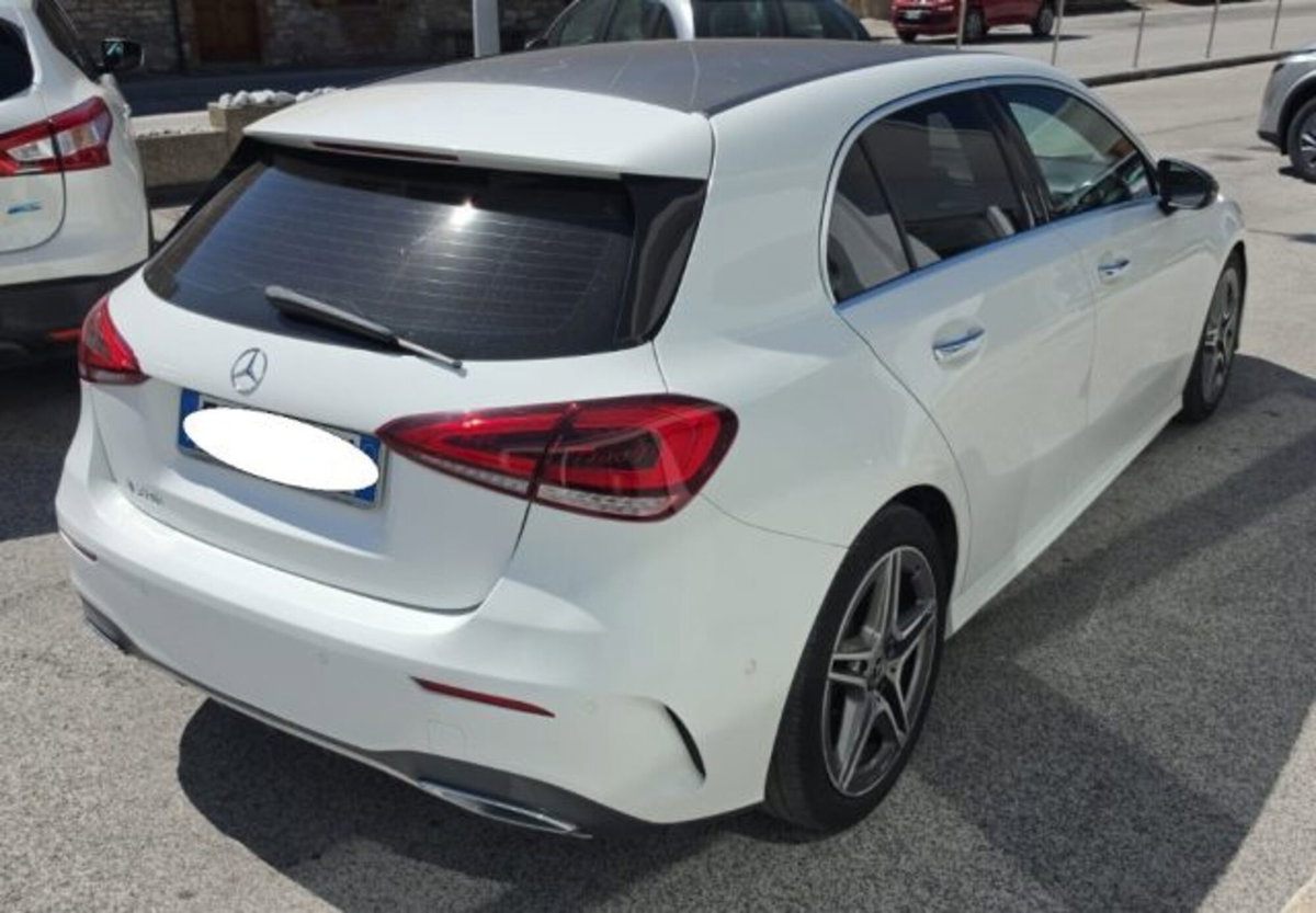 Mercedes-Benz Classe A Sedan 200 Automatic 4p. Premium (3)
