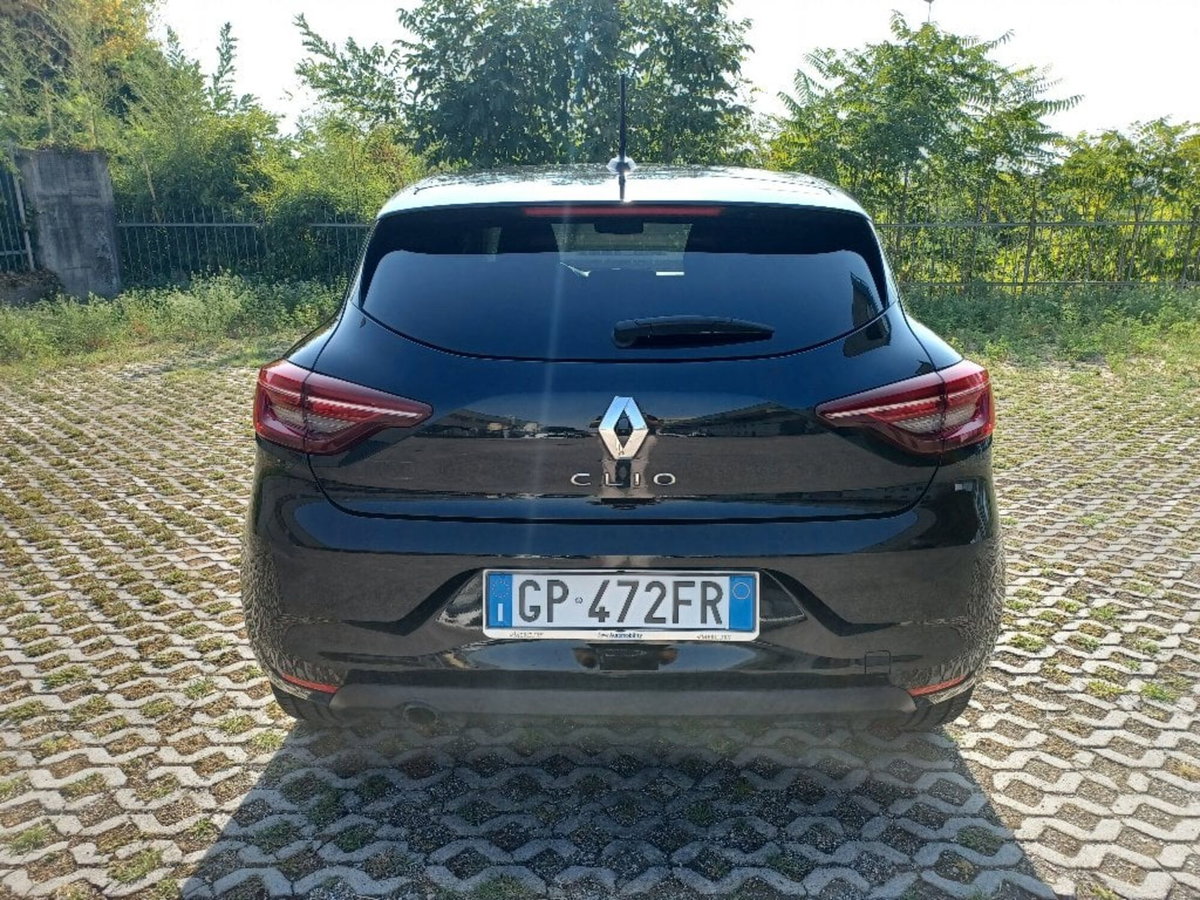 Renault Clio Blue dCi 100 CV 5 porte Evolution (3)