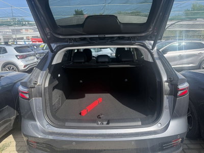 Mg HS 1.5 hybrid+ Luxury auto (7)