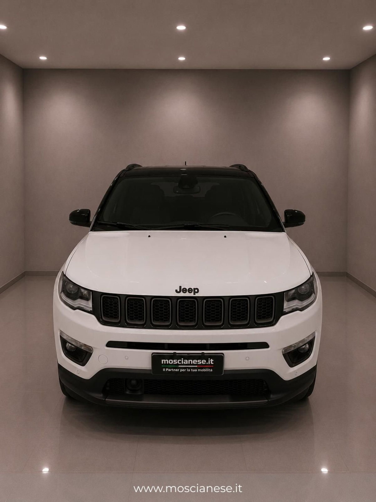Jeep Compass 1.3 T4 190CV PHEV AT6 4xe Business (2)