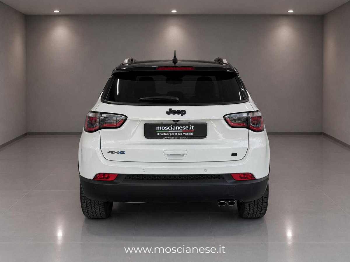 Jeep Compass 1.3 T4 190CV PHEV AT6 4xe Business (5)