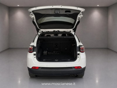Jeep Compass 1.3 T4 190CV PHEV AT6 4xe Business (6)