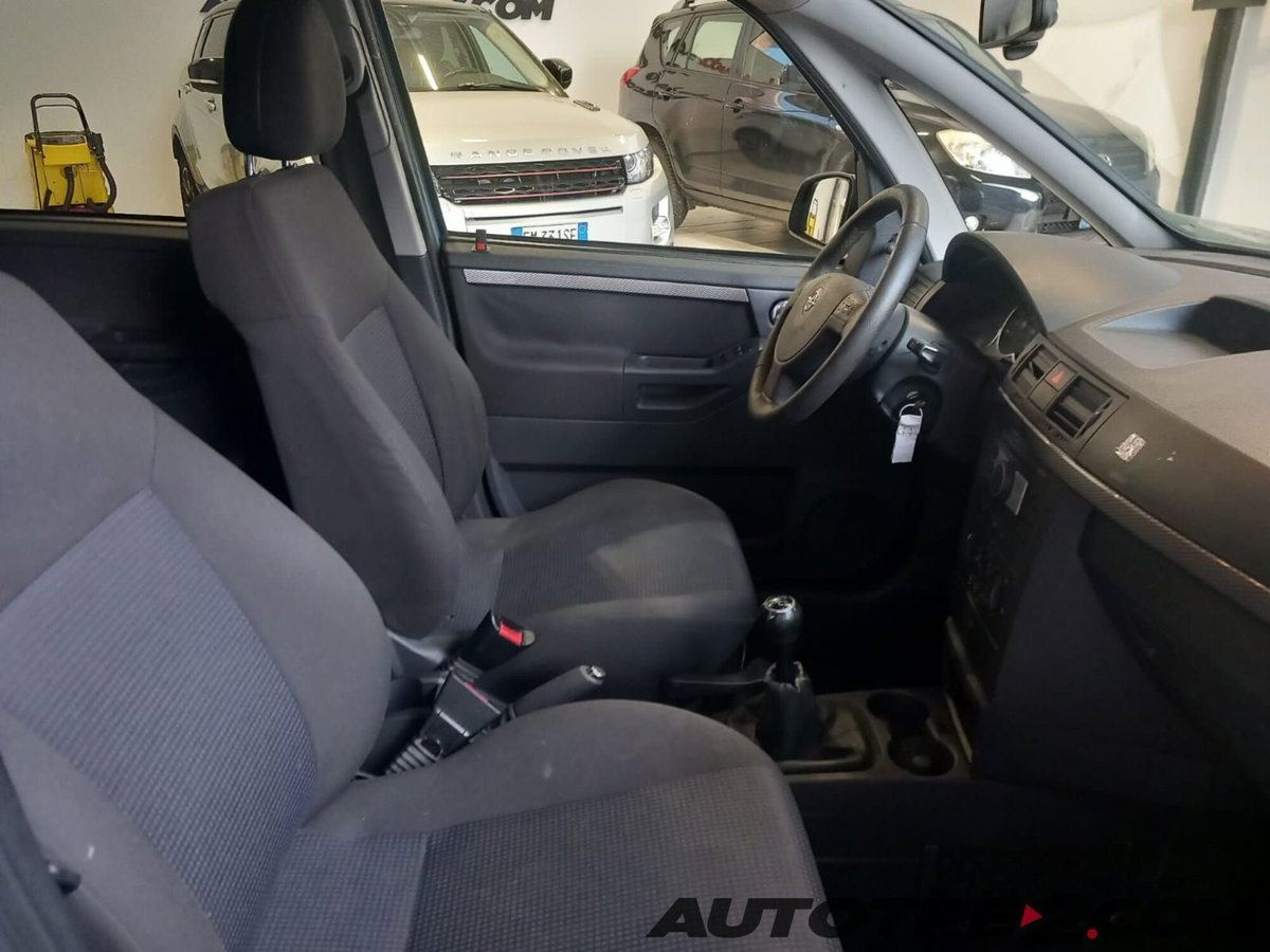 Opel Meriva 1.3 CDTI Enjoy (7)