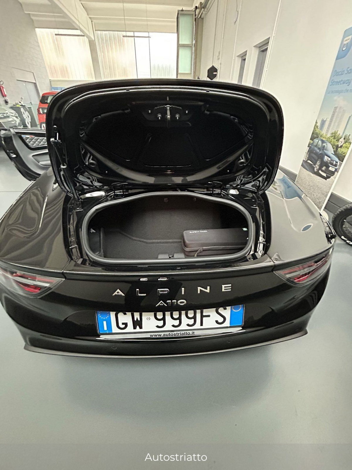 Alpine A110 A110 (13)