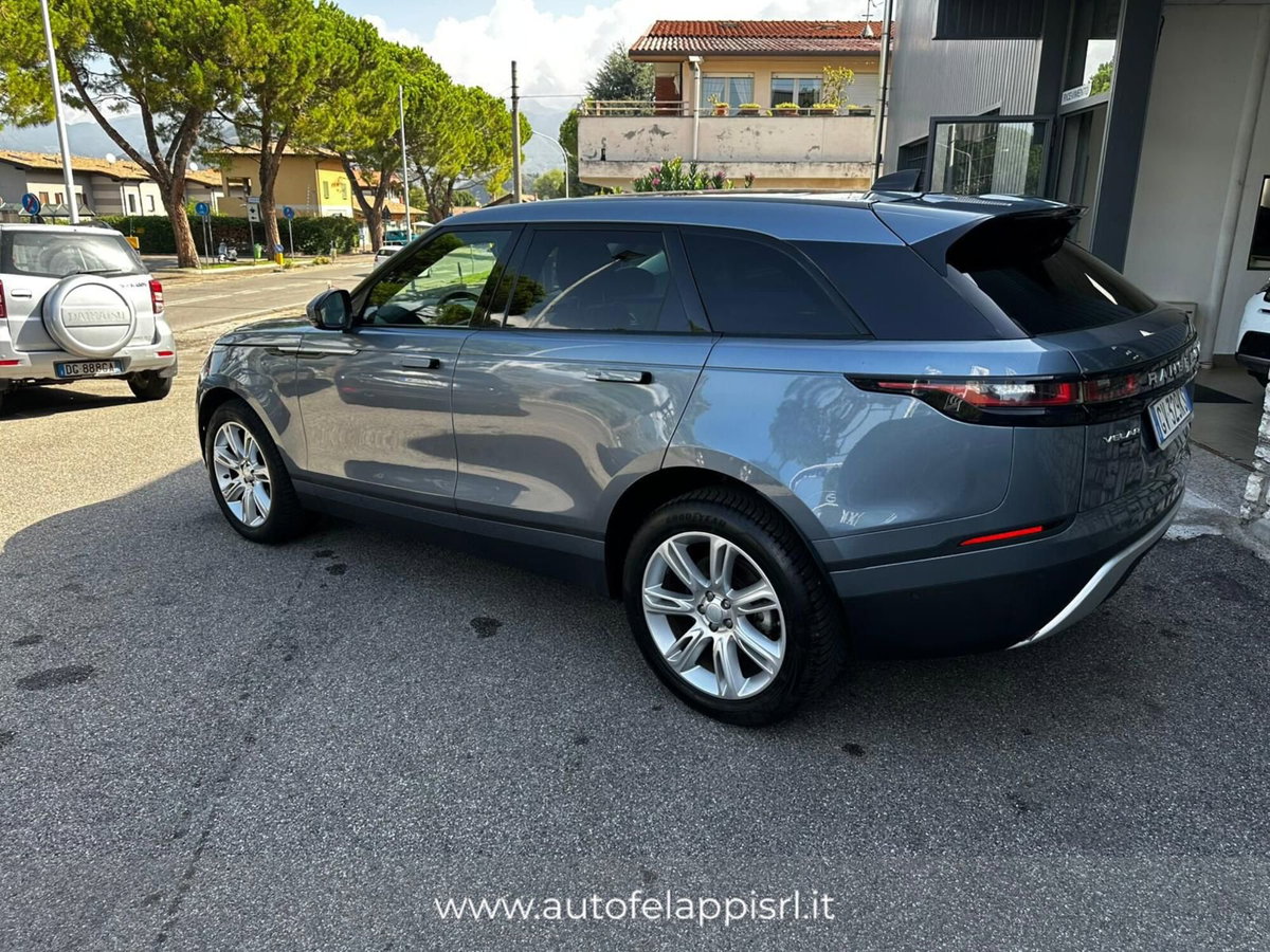 Land Rover Range Rover Velar 2.0D I4 240 CV (5)