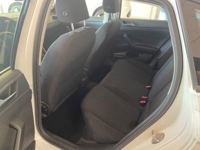 Volkswagen Polo 1.0 EVO (9)