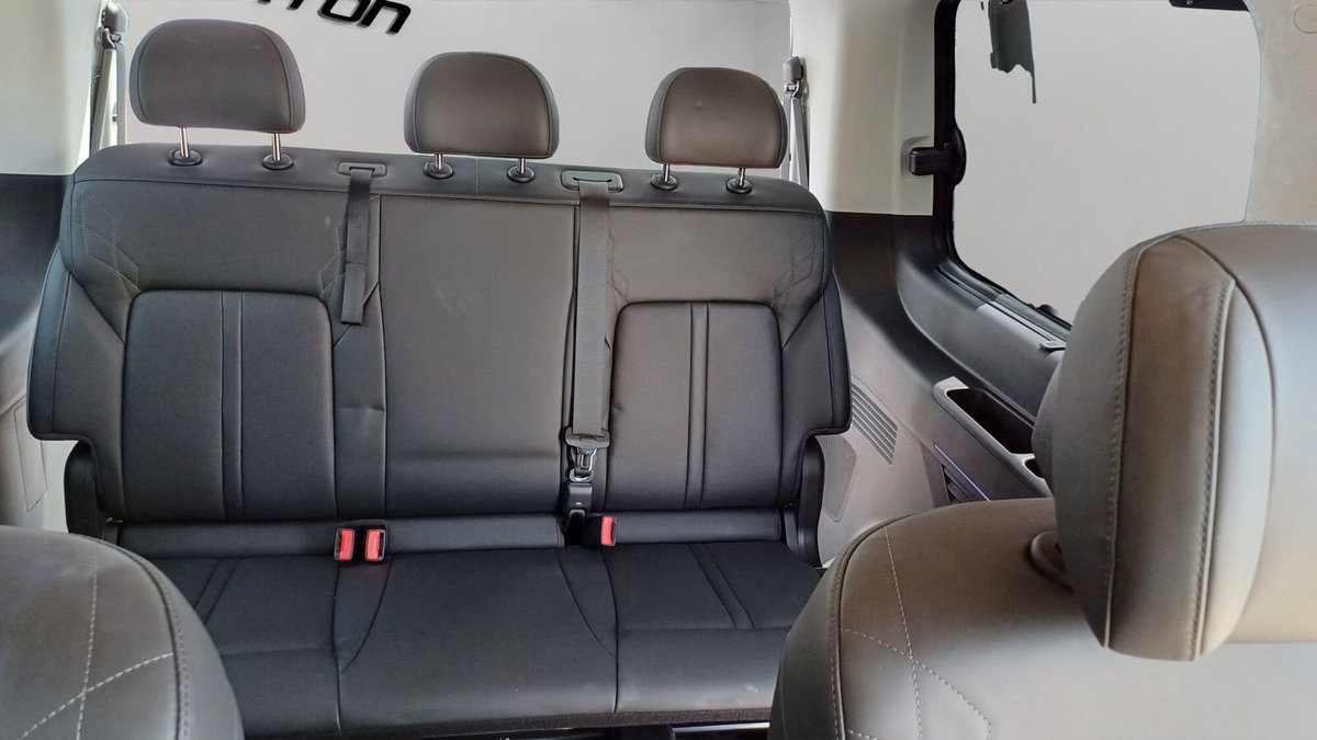 Hyundai Staria 2.2 awd auto (11)