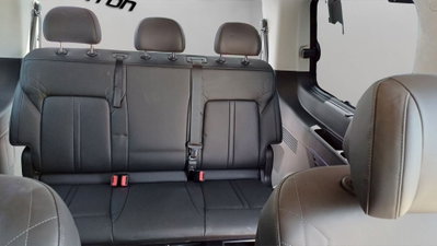 Hyundai Staria 2.2 awd auto (11)