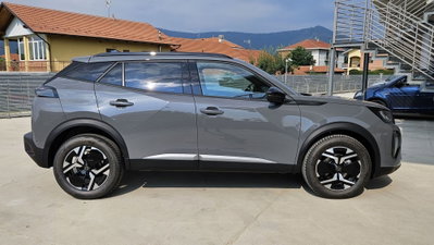 Peugeot 2008 1.2 hybrid Allure 145cv e-dcs6 (4)