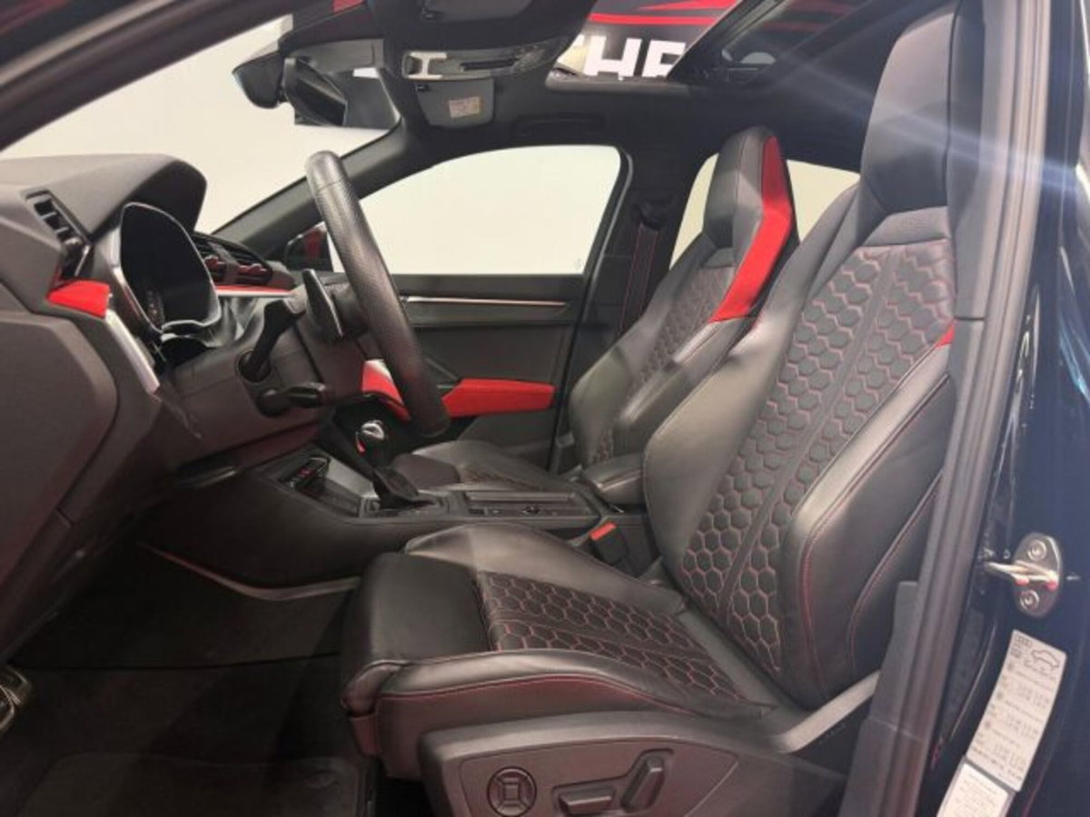 Audi RS Q3 Sportback 2.5 quattro s-tronic (8)