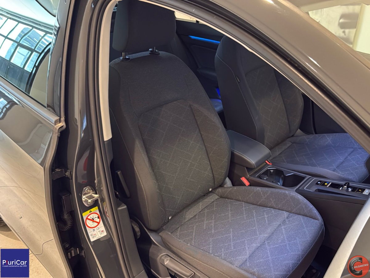 Volkswagen Golf Variant 2.0 TDI SCR DSG Style (5)