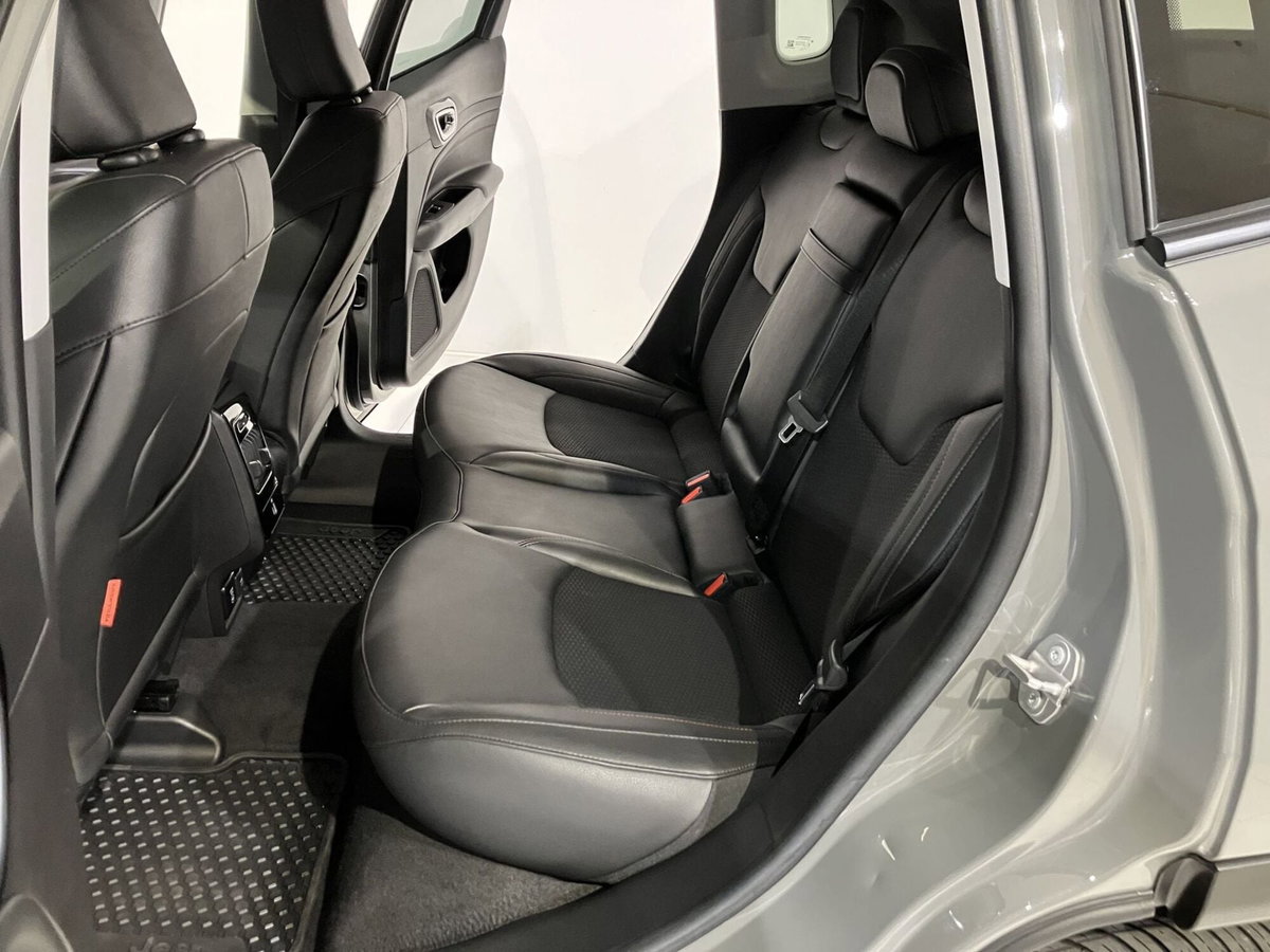 Jeep Compass 1.3 turbo t4 phev Trailhawk 4xe auto (10)