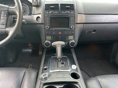 Volkswagen Touareg R5 TDI DPF Exclusive (17)