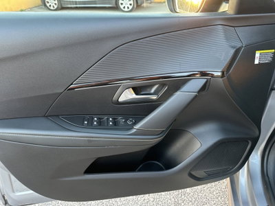 Peugeot 208 PureTech 100 Stop&Start 5 porte GT Line (16)