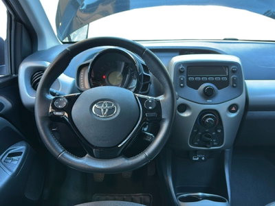 Toyota Aygo 1.0 VVT-i 69 CV 5 porte x-wave (11)