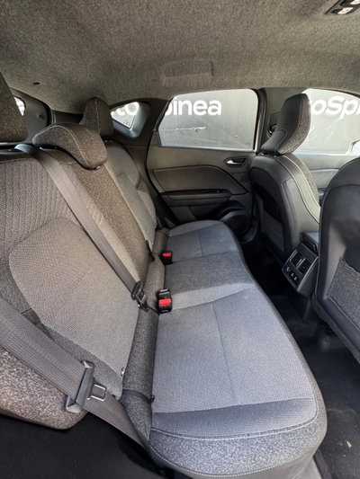 Renault Captur 1.0 eco-g Techno 100cv (16)