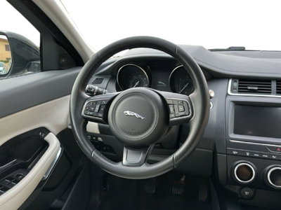 Jaguar E-Pace 2.0D 150 CV S (12)