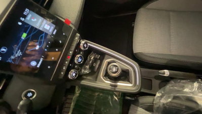 Renault Clio 1.0 eco-g Techno 100cv (10)