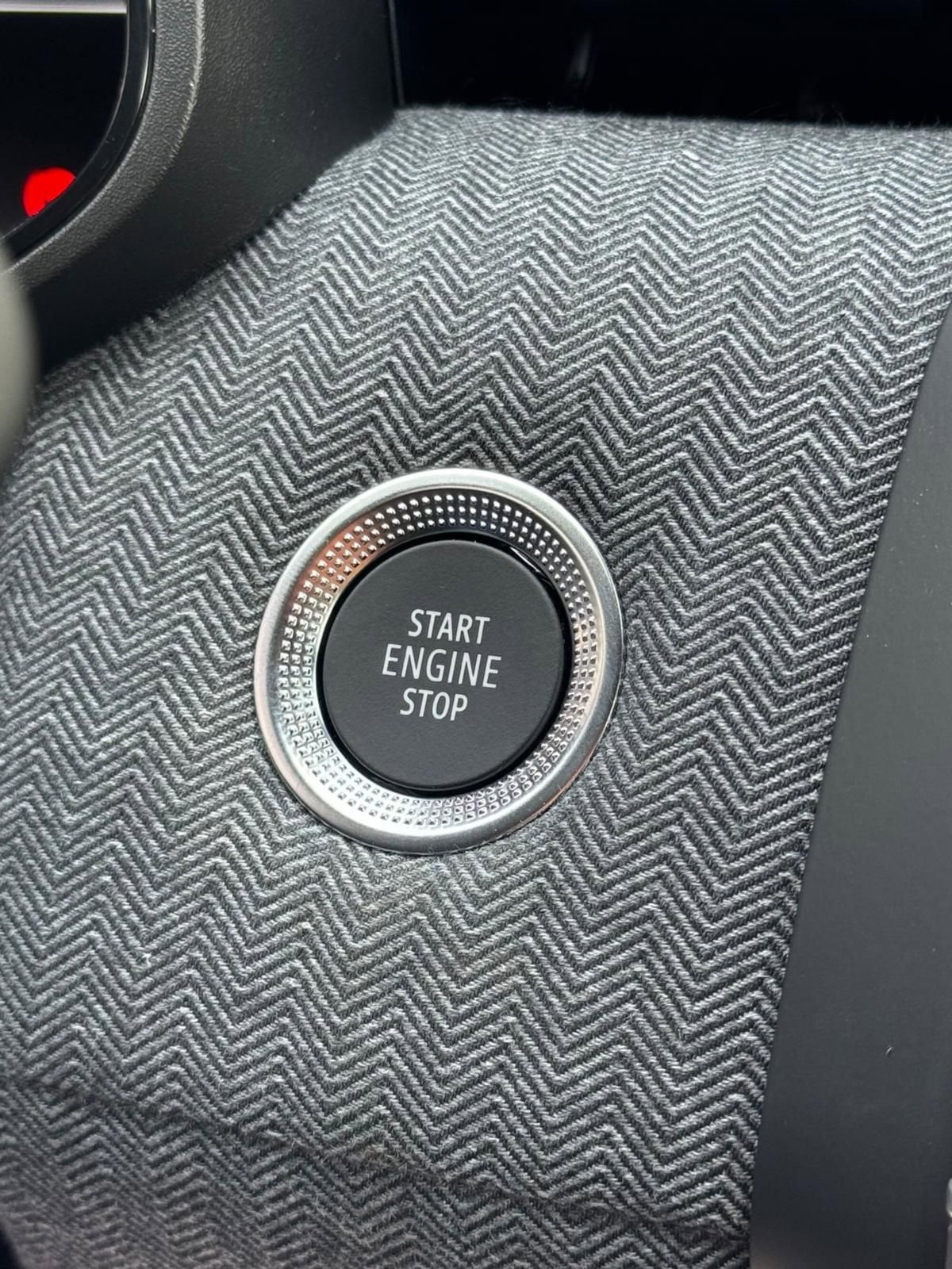 Renault Clio 1.0 eco-g Techno 100cv (14)