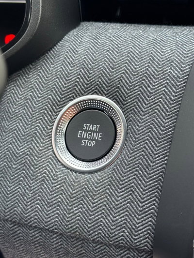 Renault Clio 1.0 eco-g Techno 100cv (14)