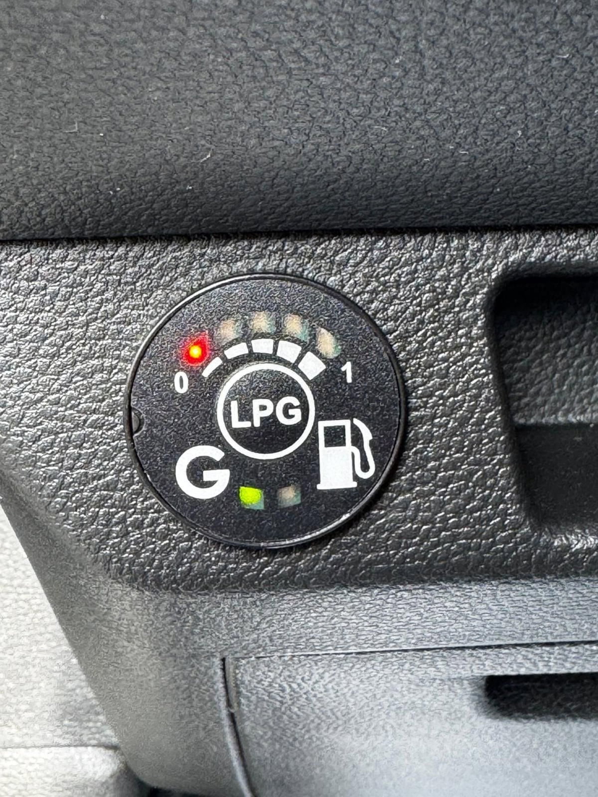 Renault Clio 1.0 eco-g Techno 100cv (9)