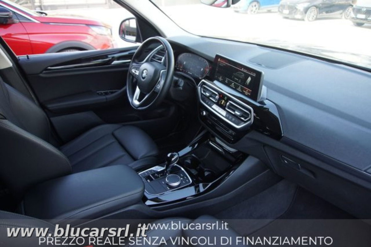 BMW X3 sdrive18d mhev 48V auto (10)