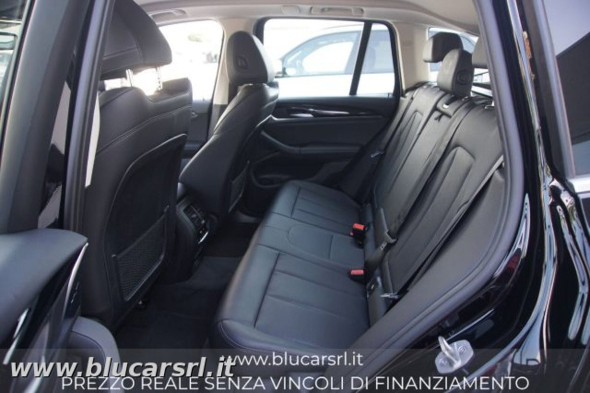 BMW X3 sdrive18d mhev 48V auto (12)