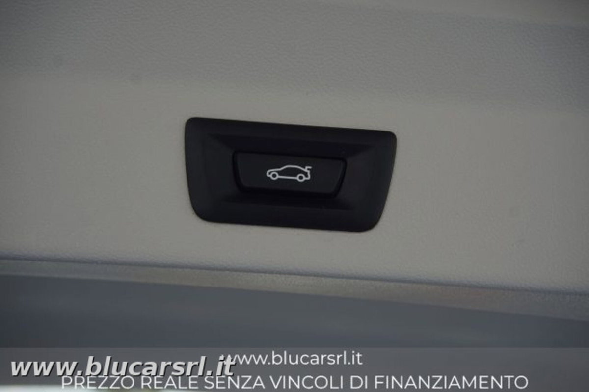 BMW X3 sdrive18d mhev 48V auto (14)