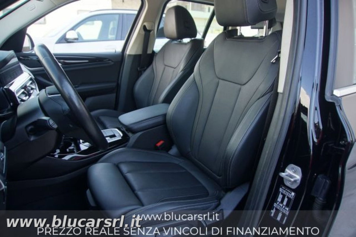 BMW X3 sdrive18d mhev 48V auto (5)