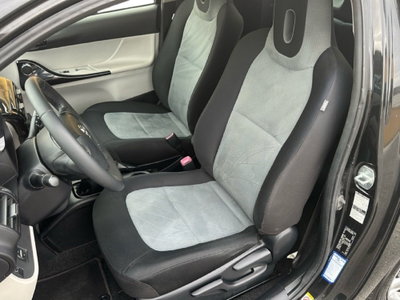 Toyota iQ 1.0 (12)